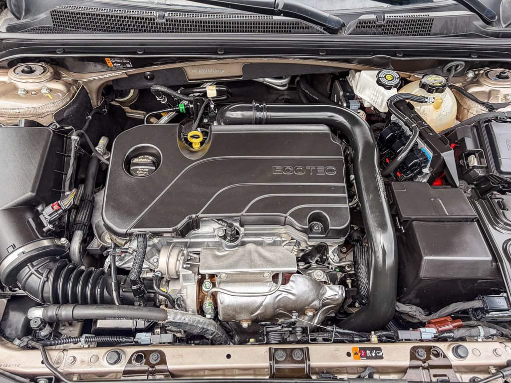Used 2025 Chevrolet Malibu LT FWD image 55