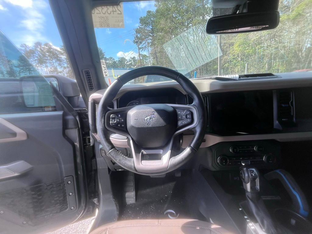 Used 2022 Ford Bronco Wildtrak image 9