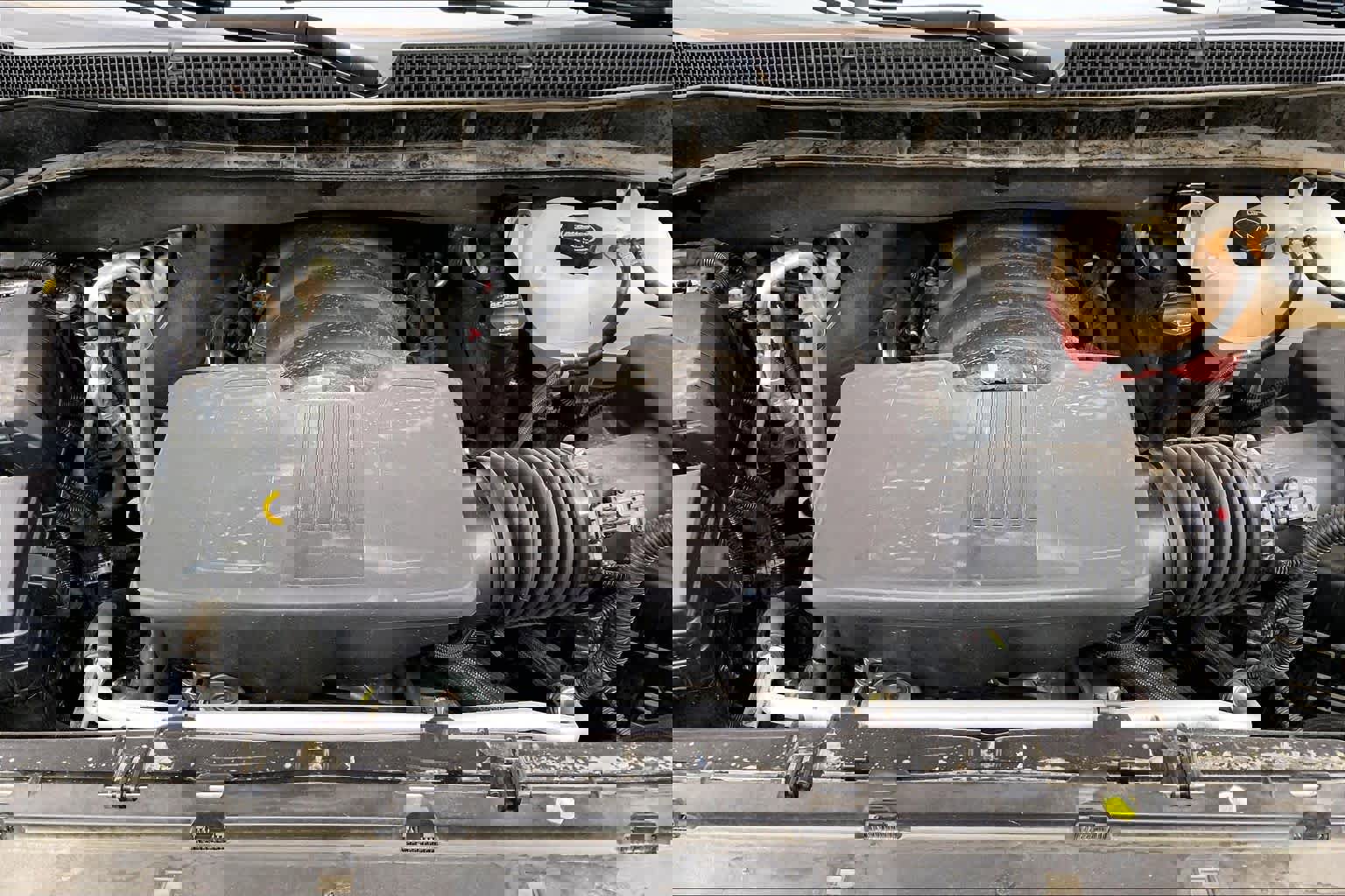 Used 2025 Chevrolet Suburban Z71 AWD/4WD image 33