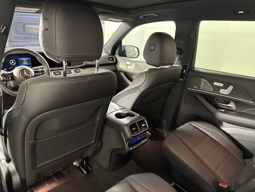 Certified 2025 Mercedes-Benz GLS 580 4MATIC w/ Acoustic Comfort Package image 16