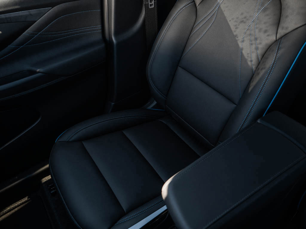 New 2026 Buick Envista Sport Touring w/ Convenience I Package FWD image 25