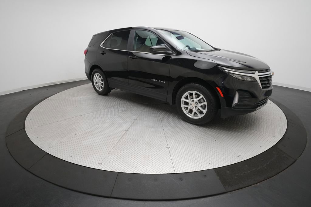 Certified 2024 Chevrolet Equinox LT w/ LPO, Floor Liner Package image 36