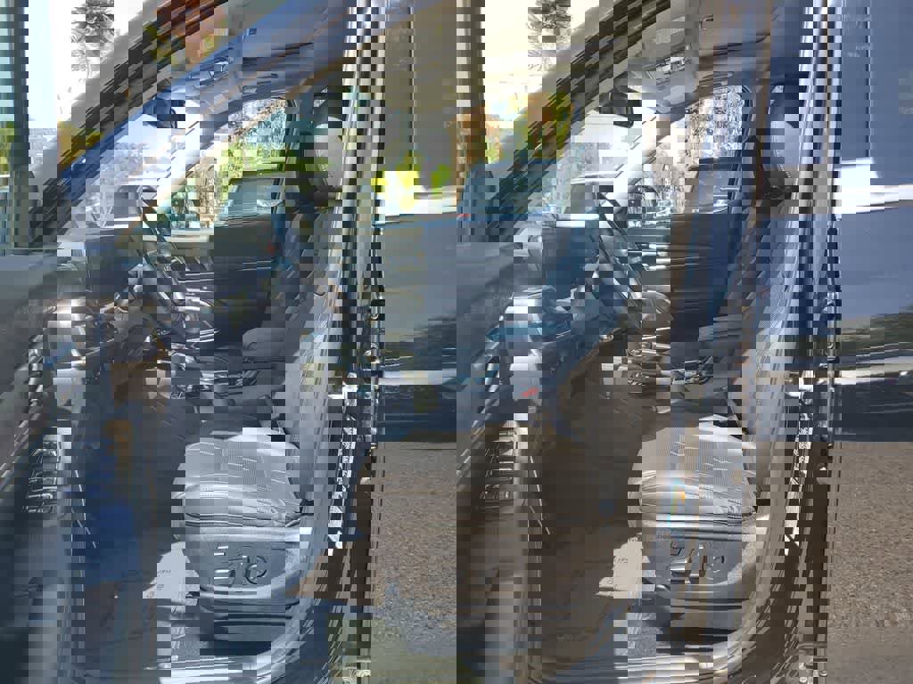 Used 2023 Kia Telluride SX image 23