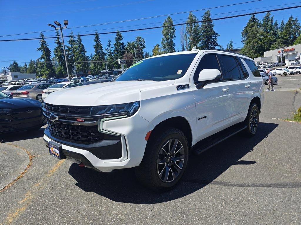 Used 2021 Chevrolet Tahoe Z71 w/ Luxury Package AWD/4WD image 2