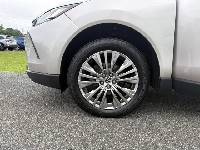 Used 2023 Toyota Venza Limited AWD/4WD image 25