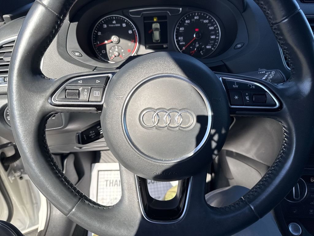 Used 2018 Audi Q3 2.0T Premium FWD image 18