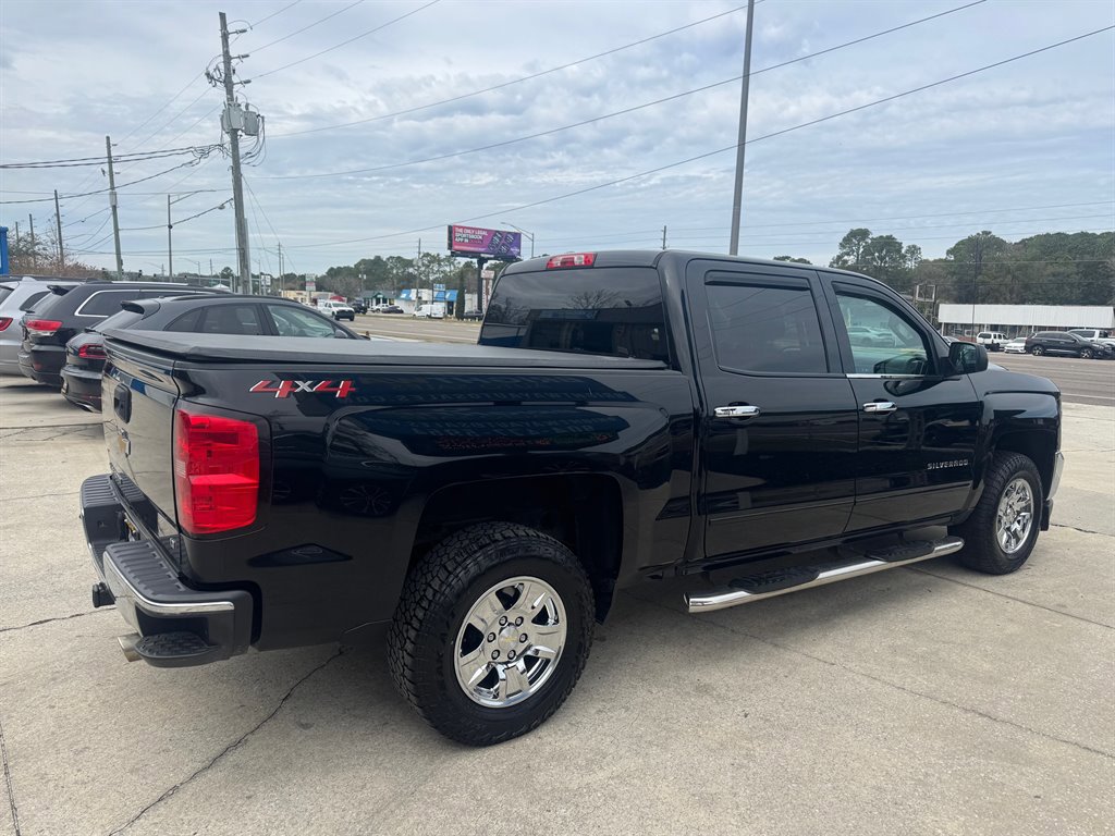 Used 2018 Chevrolet Silverado 1500 LT w/ All Star Edition image 5