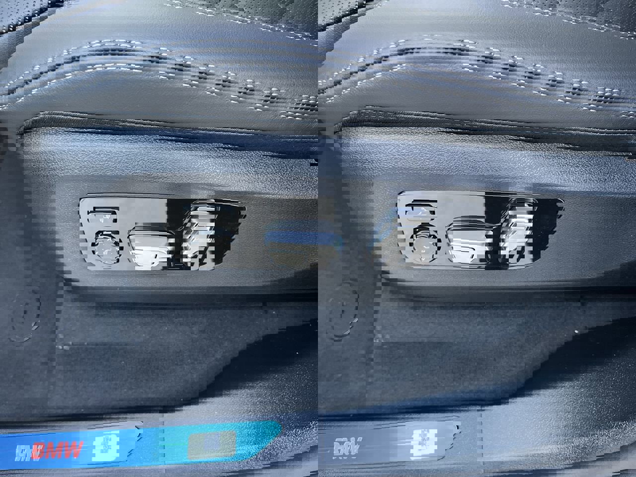 Used 2026 BMW X7 xDrive40i image 15