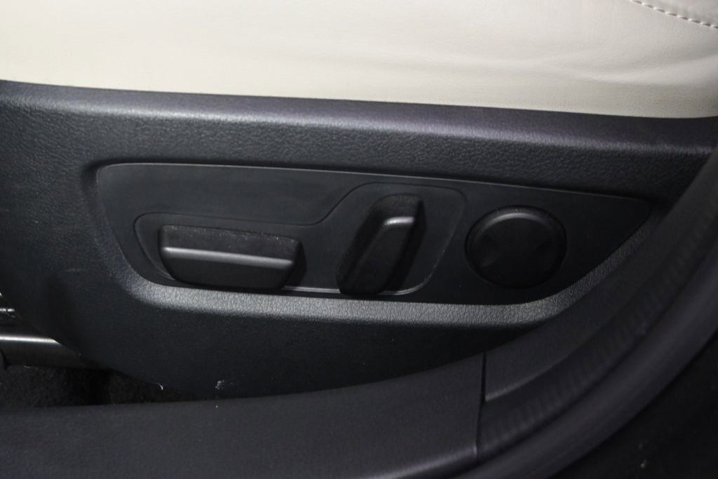 Used 2023 MAZDA CX-30 AWD 2.5 S w/ Preferred Package image 14