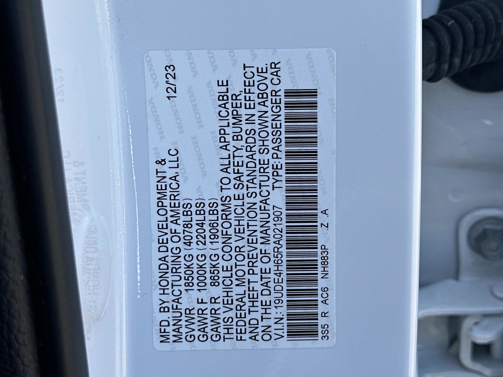 Certified 2024 Acura Integra A-Spec image 31