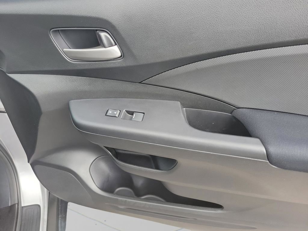 Used 2016 Honda CR-V LX image 25
