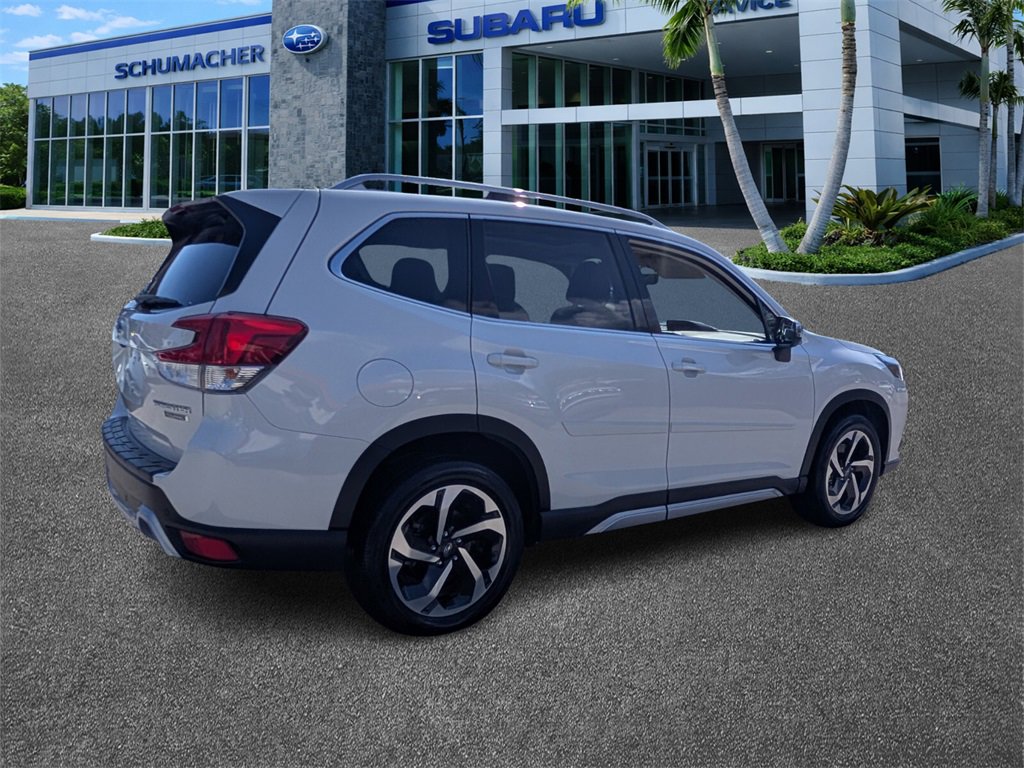 Used 2022 Subaru Forester Touring image 7