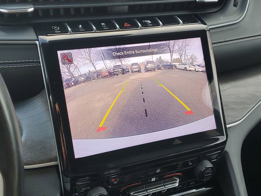 Used 2021 Jeep Grand Cherokee L Limited image 24