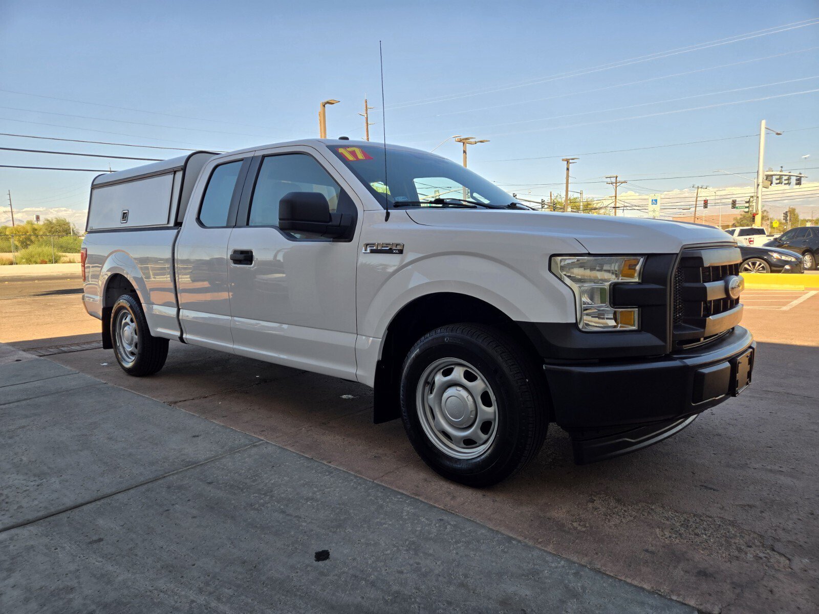 Used 2017 Ford F150 XL w/ Equipment Group 101A Mid RWD image 4
