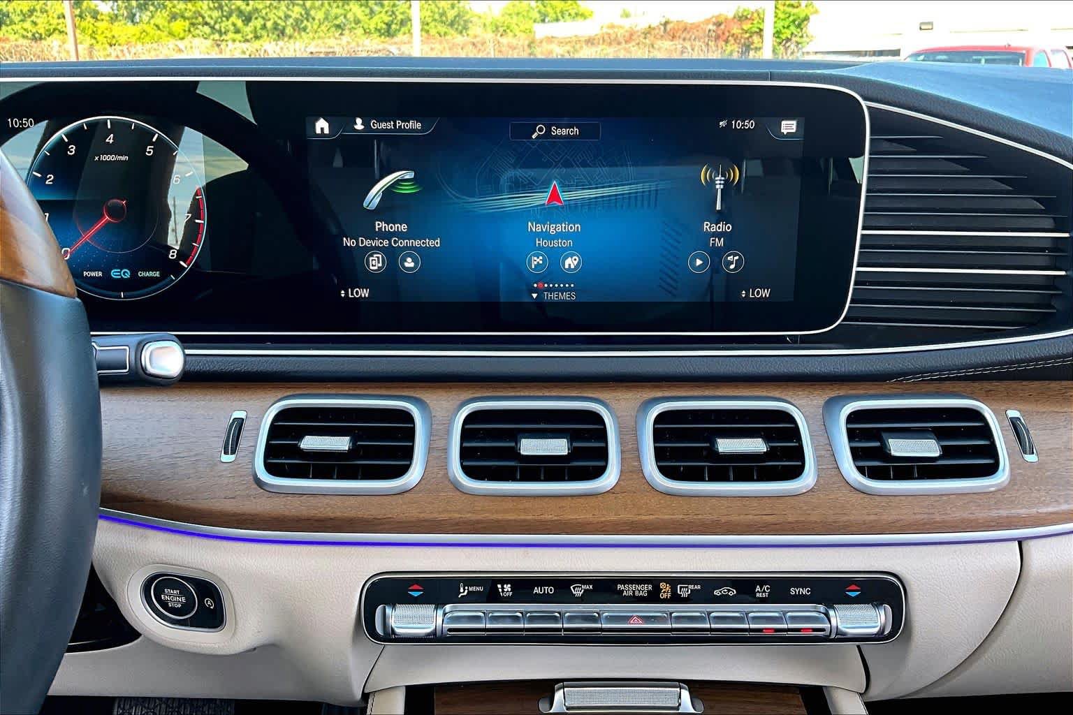 Used 2022 Mercedes-Benz GLS 450 4MATIC image 33