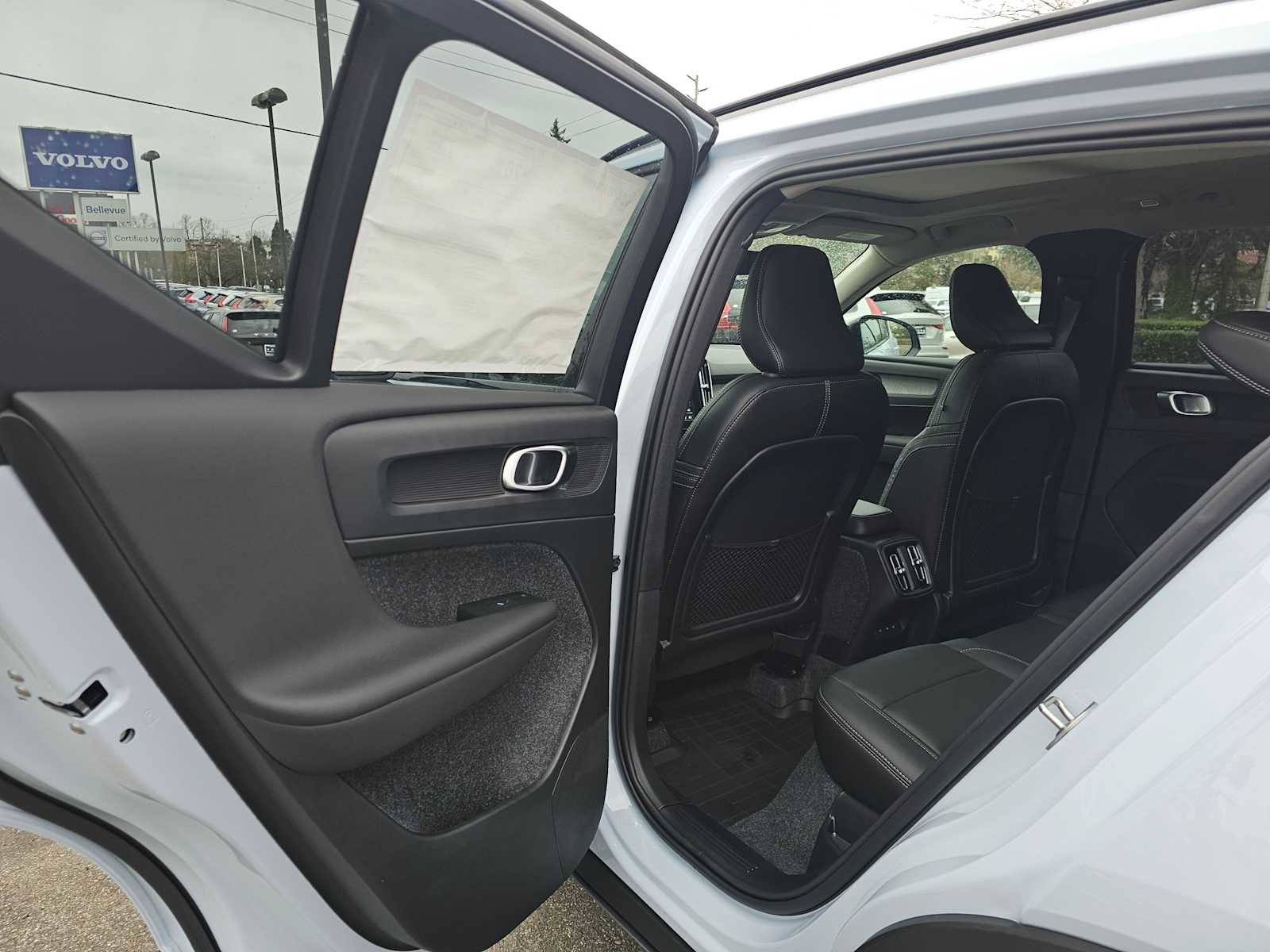 New 2026 Volvo XC40 B5 Plus w/ Protection Package Premier image 18