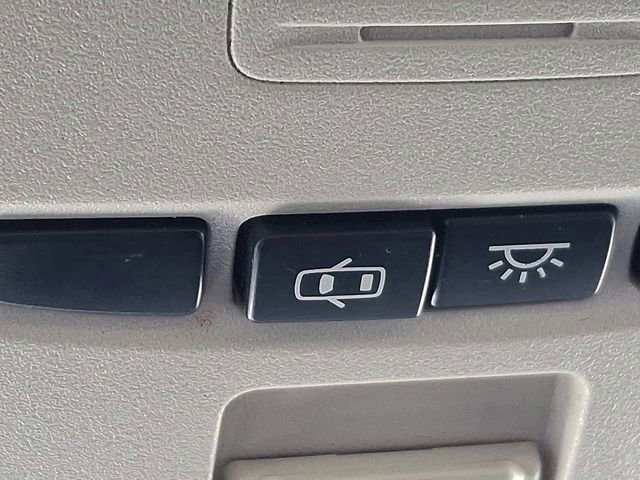 Used 2022 Toyota Corolla LE image 25