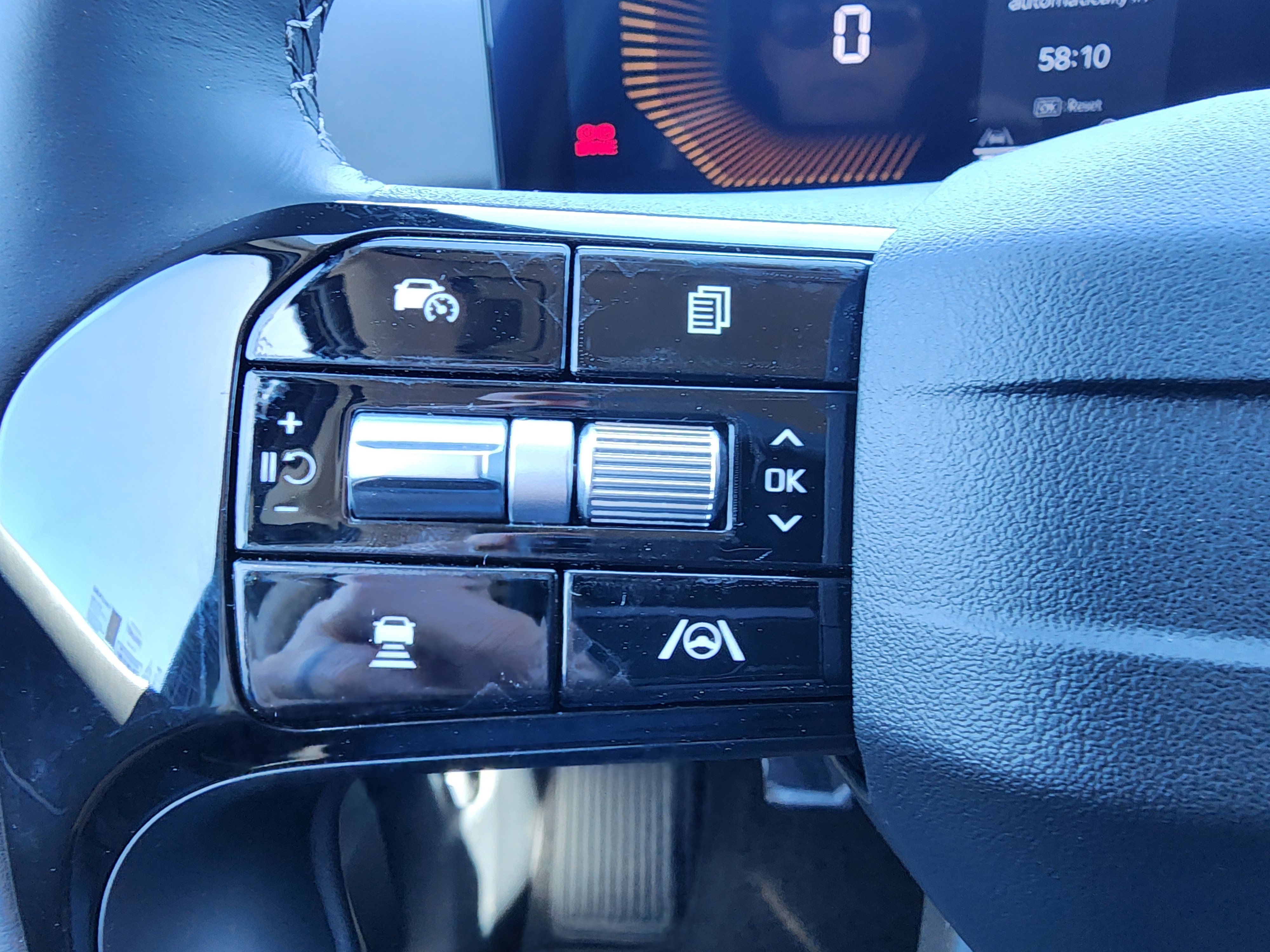 New 2026 Kia Sorento LX image 16