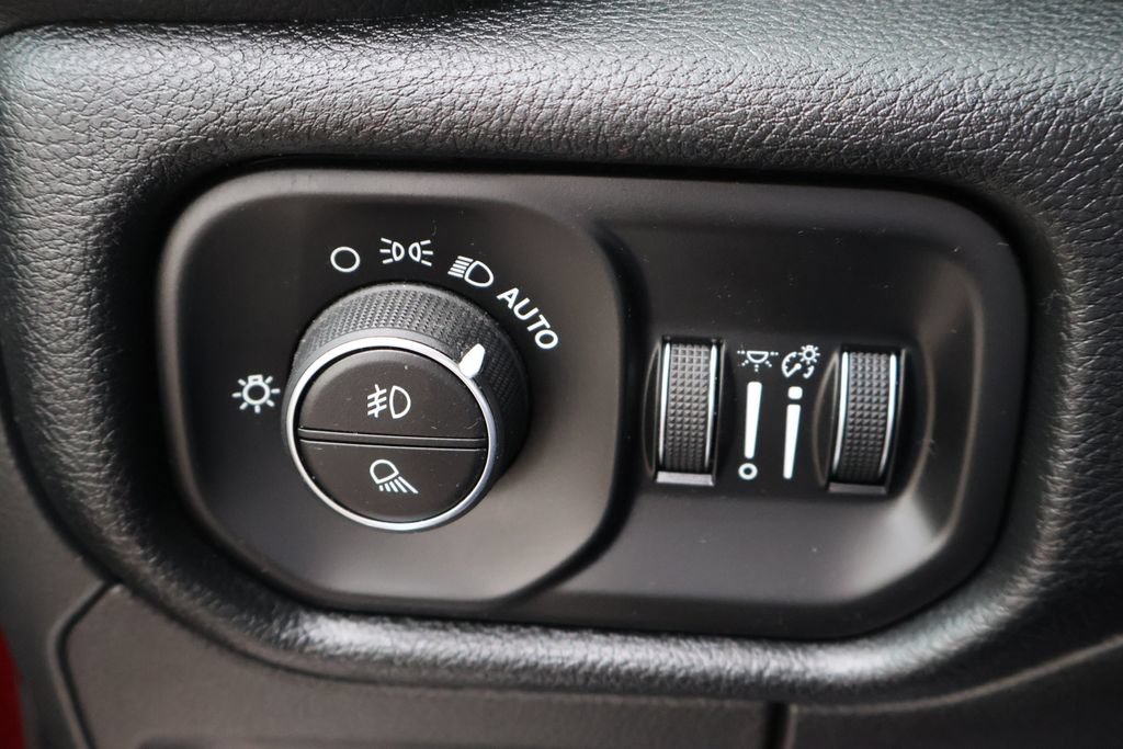 Used 2022 RAM 1500 Laramie AWD/4WD image 26