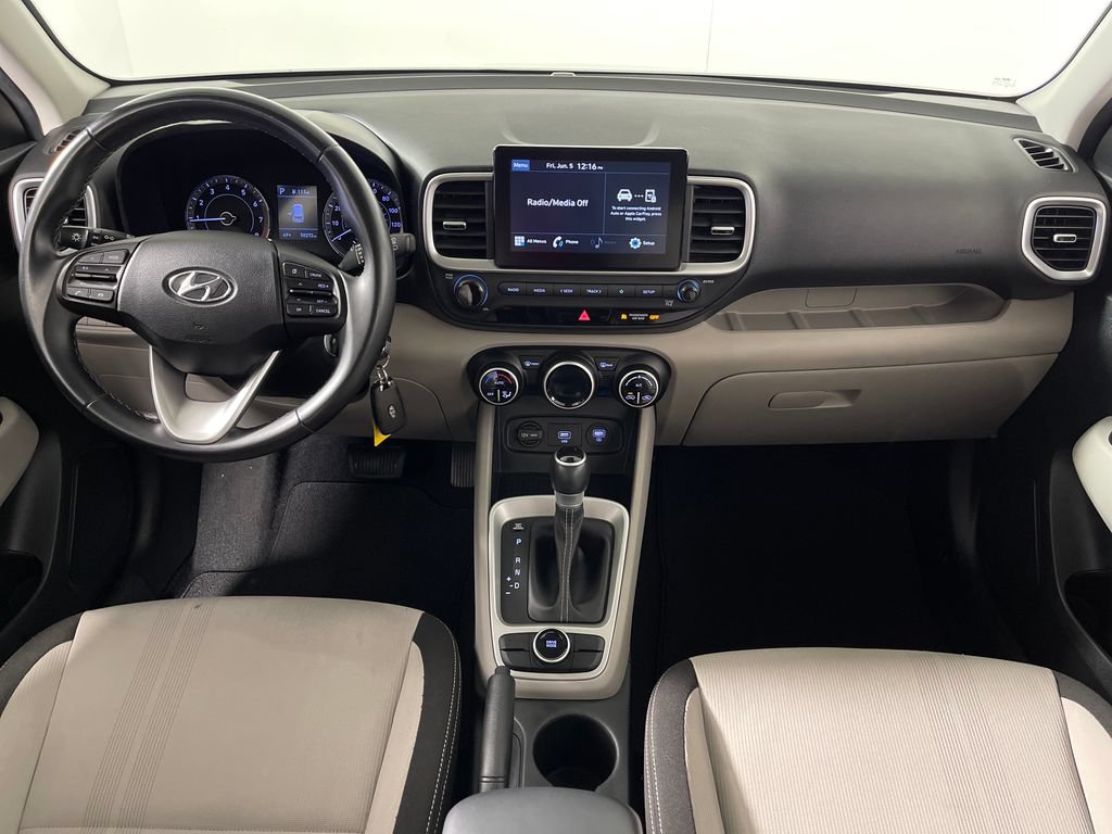 Used 2020 Hyundai Venue SEL w/ Convenience Package FWD image 14