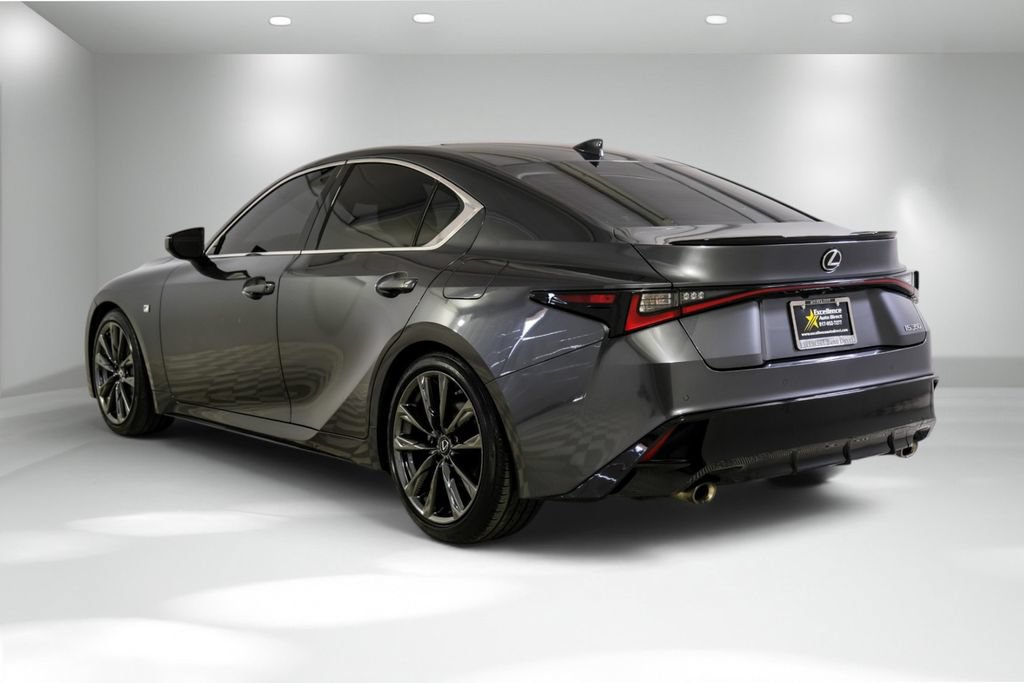 Used 2022 Lexus IS 350 F Sport RWD image 11