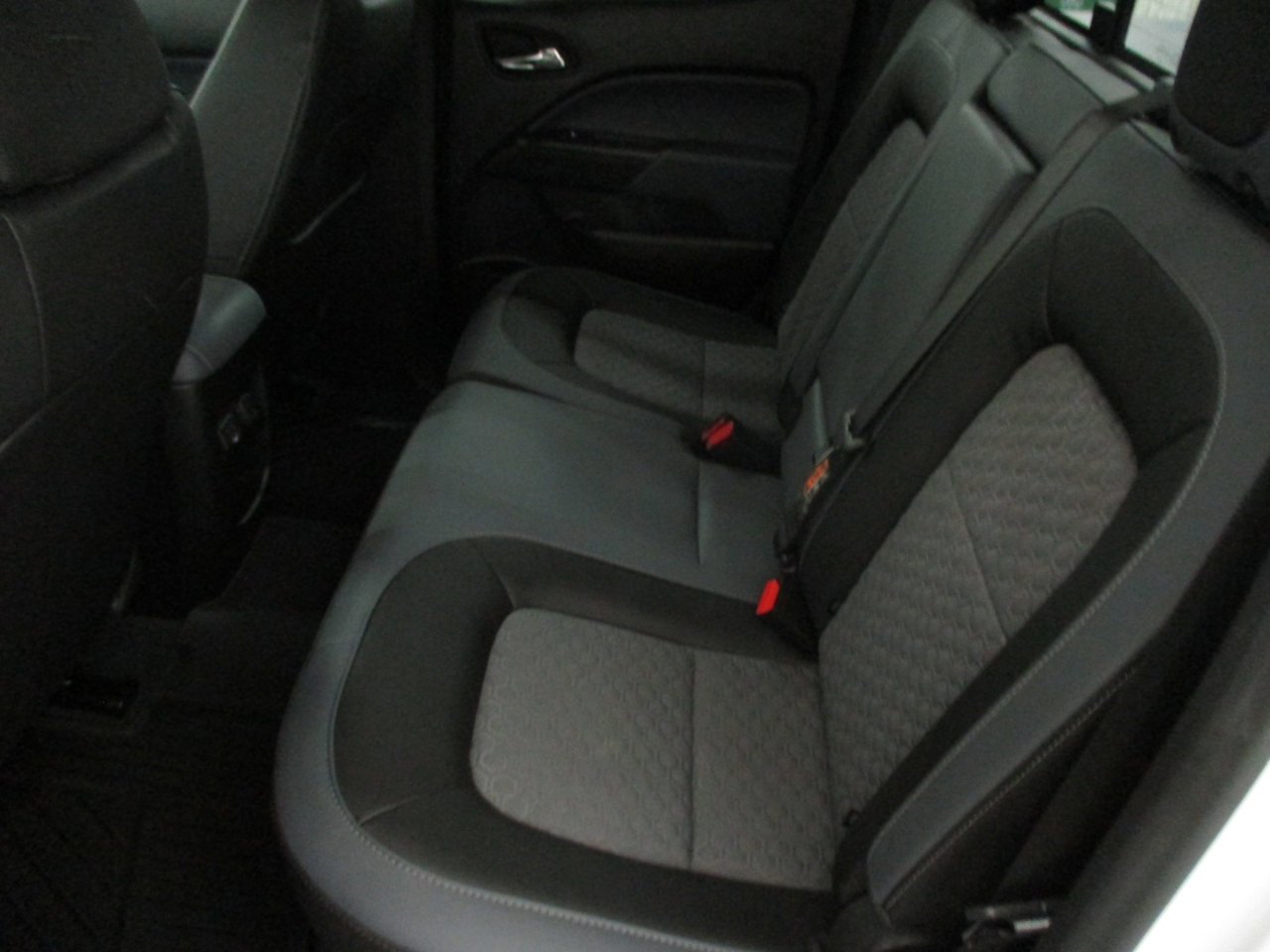 Used 2022 Chevrolet Colorado Z71 image 10