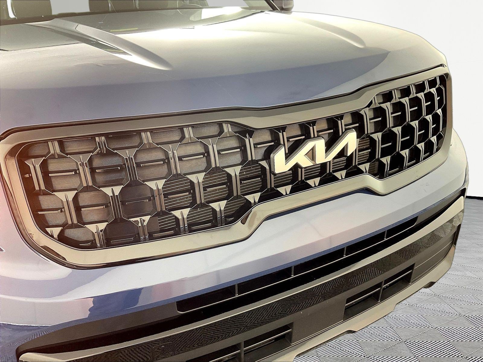Used 2024 Kia Telluride EX X-Line AWD/4WD image 34