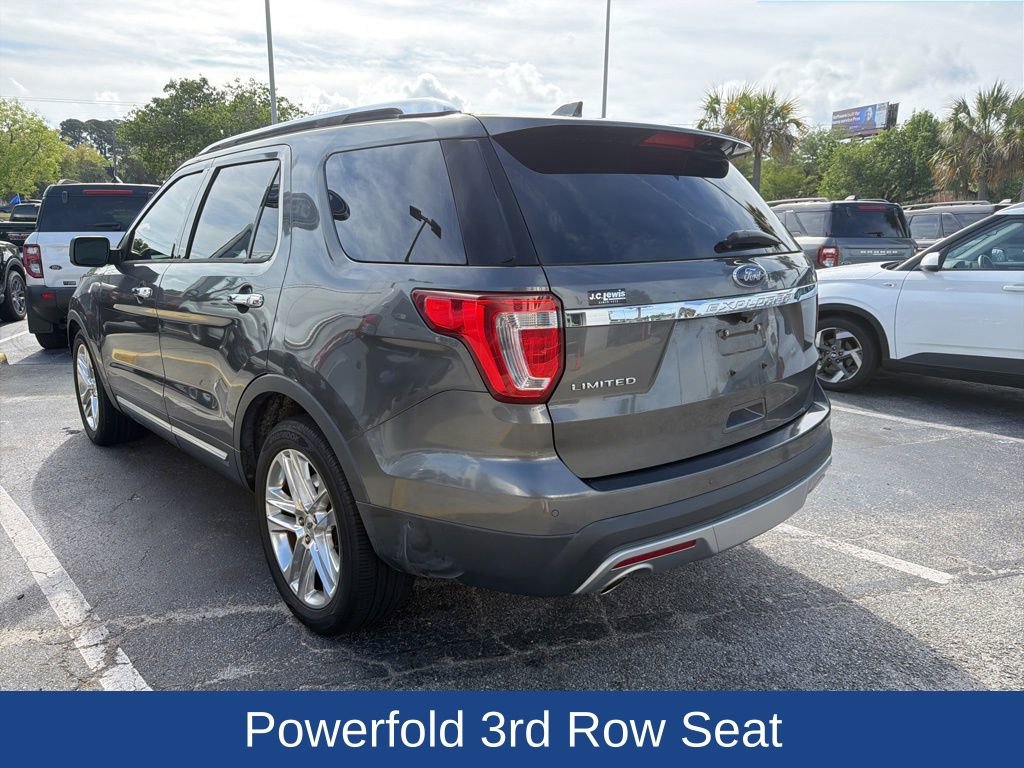 Used 2017 Ford Explorer Limited w/ Equipment Group 301A video 3
