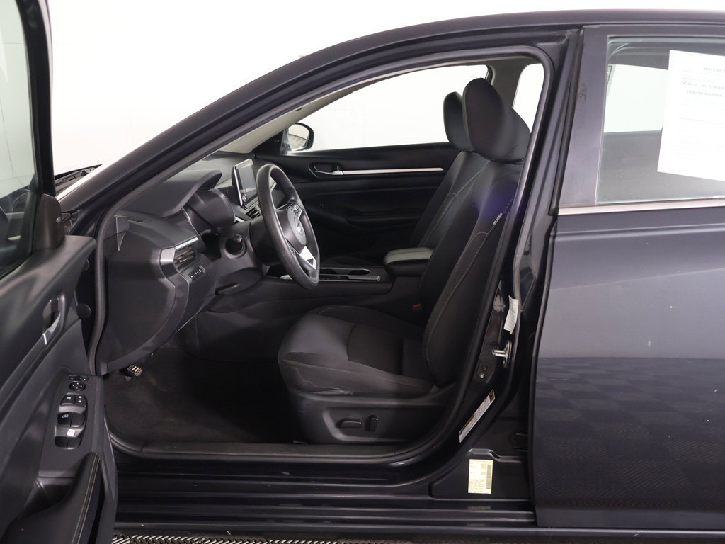 Used 2022 Nissan Altima 2.5 SV FWD image 24