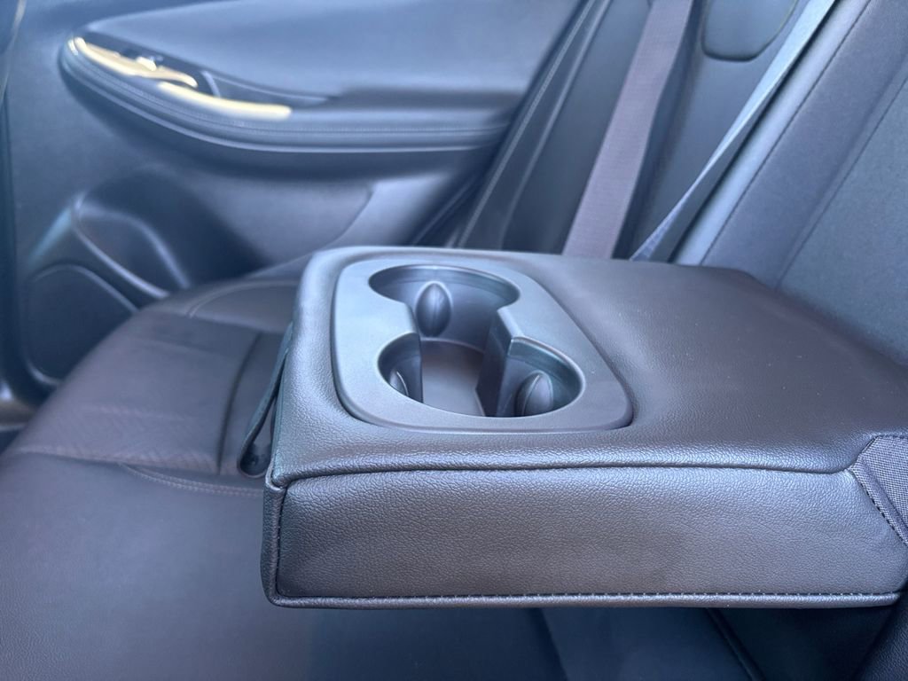 Used 2023 Buick Encore GX Essence w/ Experience Buick Package image 11