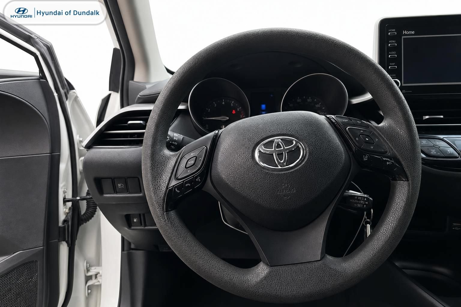 Used 2020 Toyota C-HR LE FWD image 7