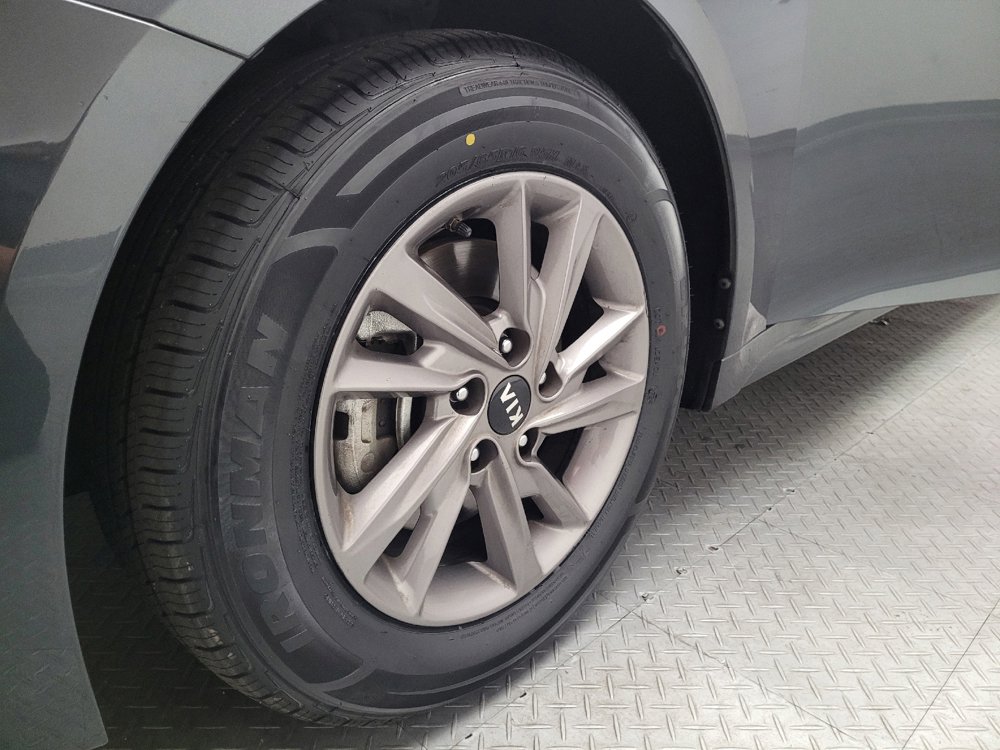 Used 2020 Kia Optima LX FWD image 31