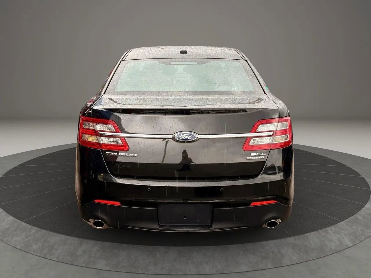 Used 2014 Ford Taurus SEL w/ Equipment Group 201A image 5