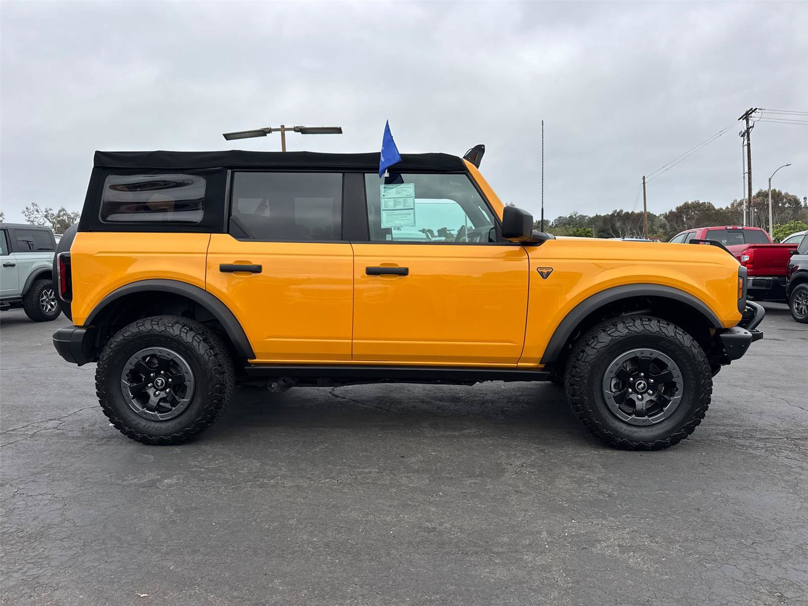 Certified 2021 Ford Bronco Badlands AWD/4WD image 7