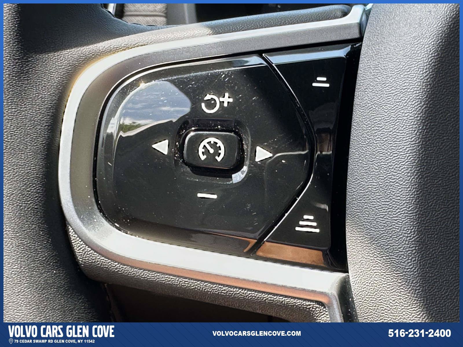 Used 2026 Volvo XC90 B6 Plus w/ Protection Package AWD/4WD image 32