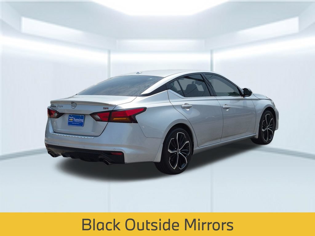 Used 2023 Nissan Altima 2.5 SR w/ SR Premium Package FWD image 6