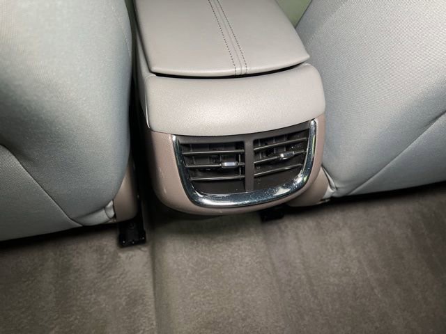 Used 2024 Chevrolet Malibu LT image 48