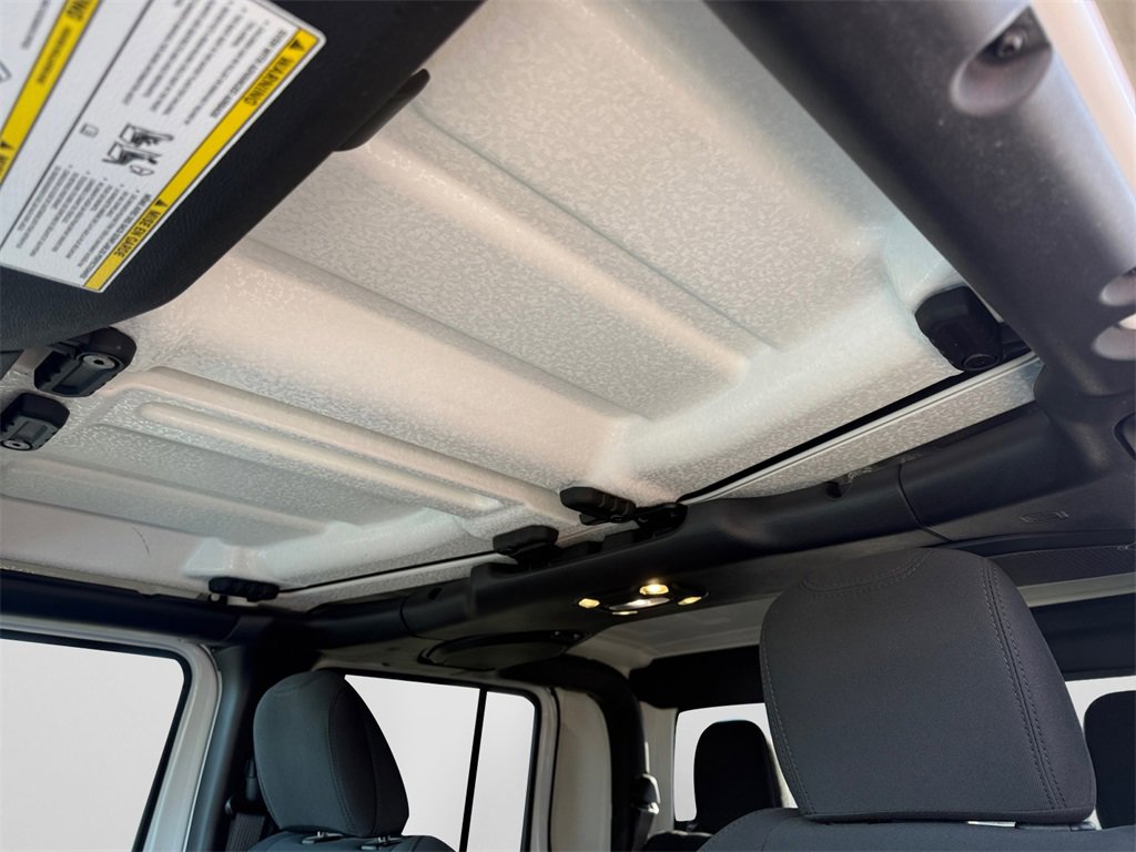 Certified 2020 Jeep Gladiator Sport w/ Quick Order Package 24S image 30