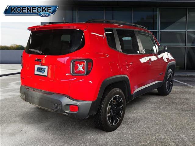 Used 2023 Jeep Renegade Latitude image 5