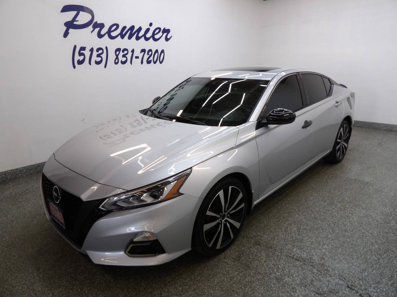 Used 2020 Nissan Altima 2.5 SR w/ Premium Package AWD/4WD image 1