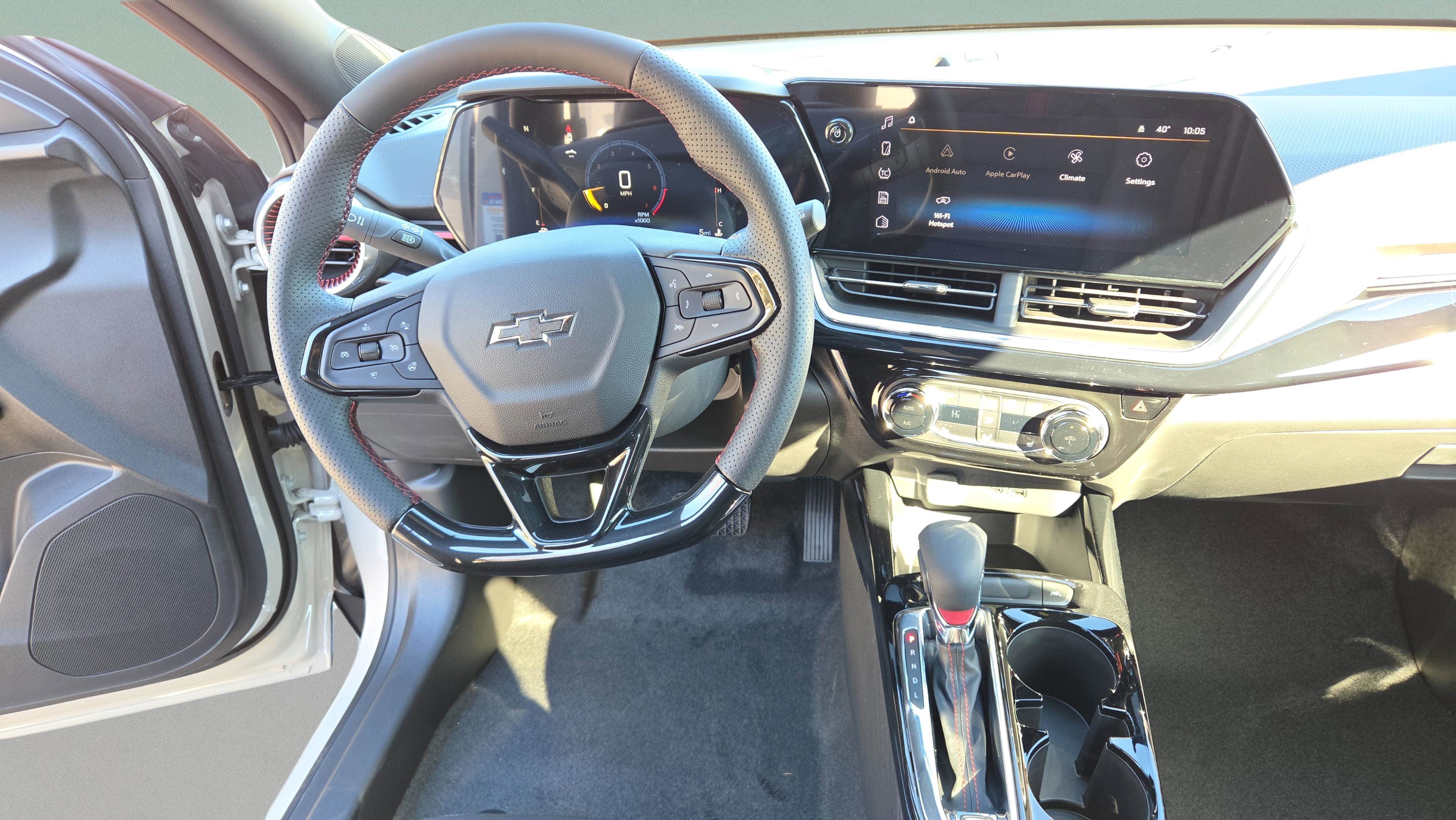 New 2026 Chevrolet Trax RS w/ Driver Confidence Package image 25