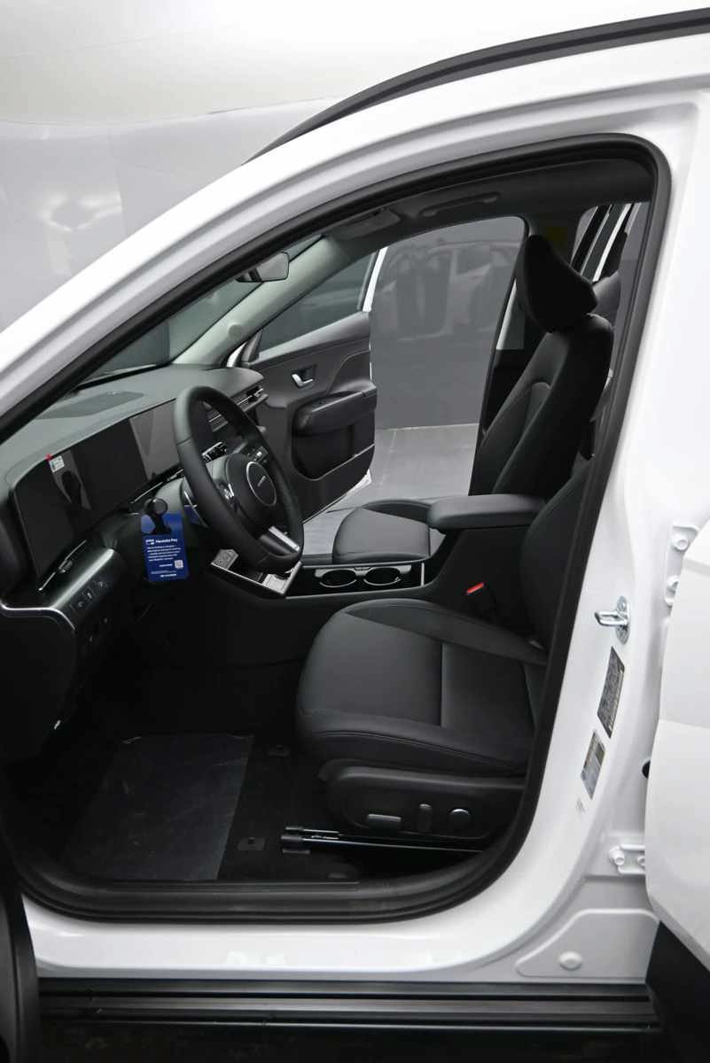 New 2026 Hyundai Kona Limited AWD/4WD image 15