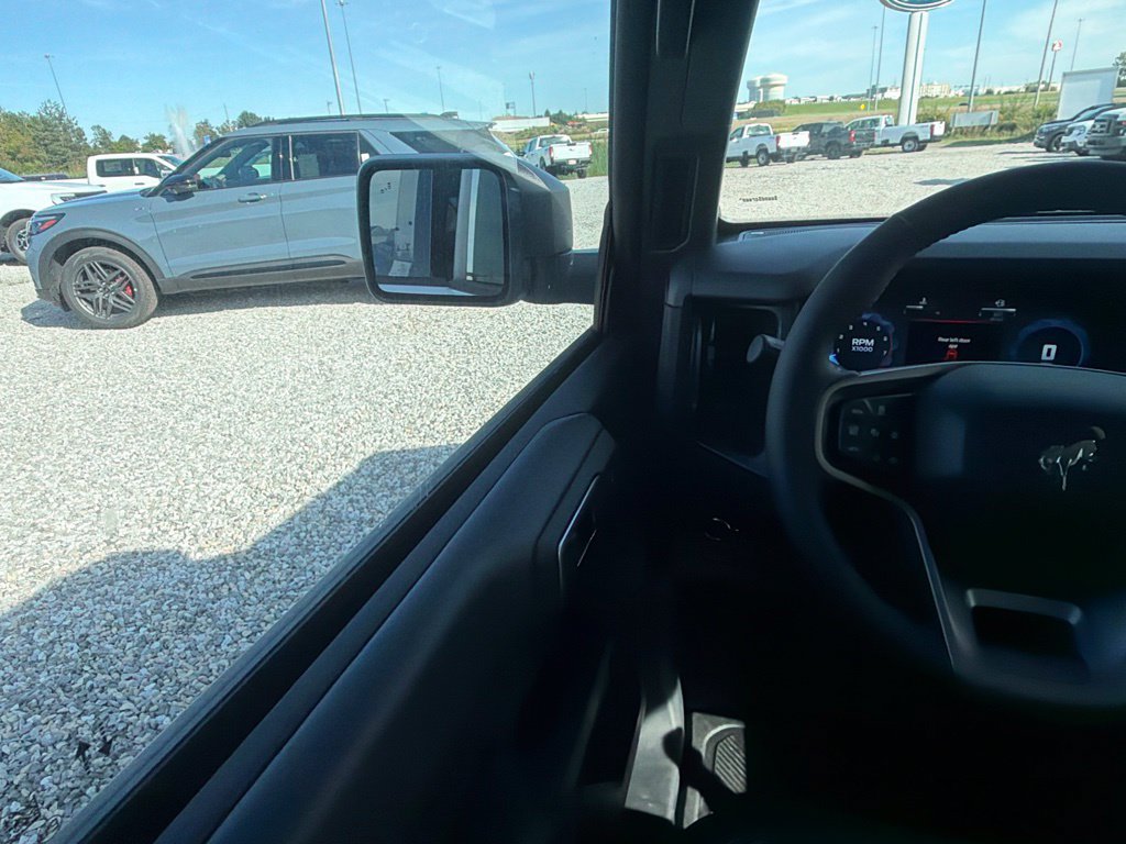 New 2026 Ford Bronco Badlands AWD/4WD image 18
