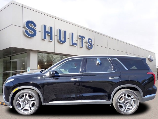 Used 2023 Hyundai Palisade Limited image 2