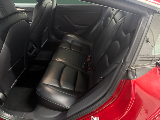 Used 2022 Tesla Model 3 RWD image 12