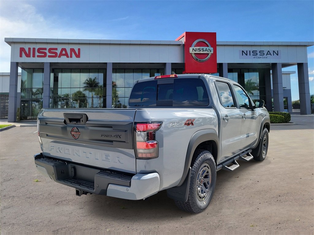 New 2026 Nissan Frontier PRO-4X w/ Pro-4x Convenience Package image 2