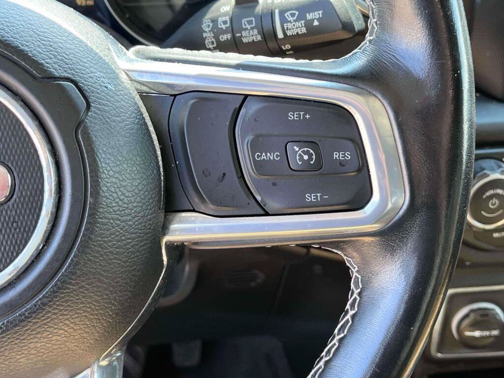 Used 2021 Jeep Wrangler Unlimited Sahara w/ Cold Weather Group AWD/4WD image 34