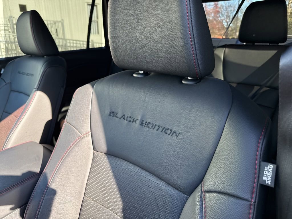 Used 2025 Honda Passport Black Edition image 26