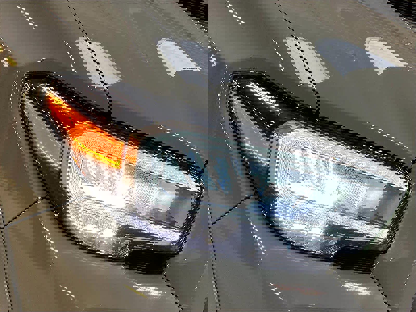 Used 2023 Toyota Tacoma TRD Sport w/ Technology Package image 33