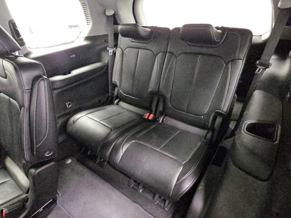 Used 2021 Jeep Grand Cherokee L Limited image 36